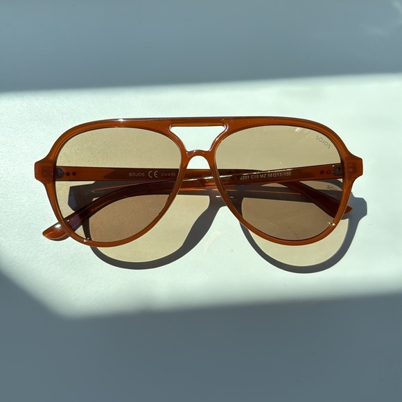 Accessories - Brown Aviator Sunglasses